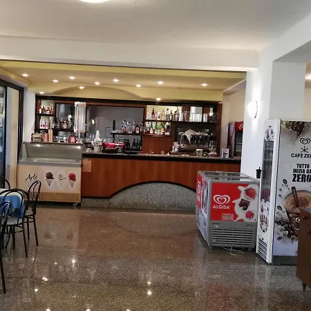 La Romantica 酒店 马内尔巴