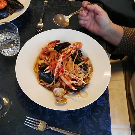 La Romantica Szálloda Manerba del Garda