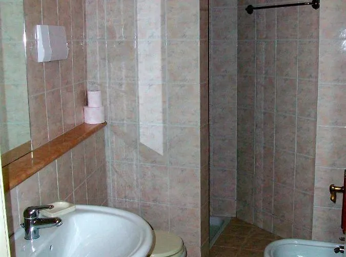 La Romantica Hotel *